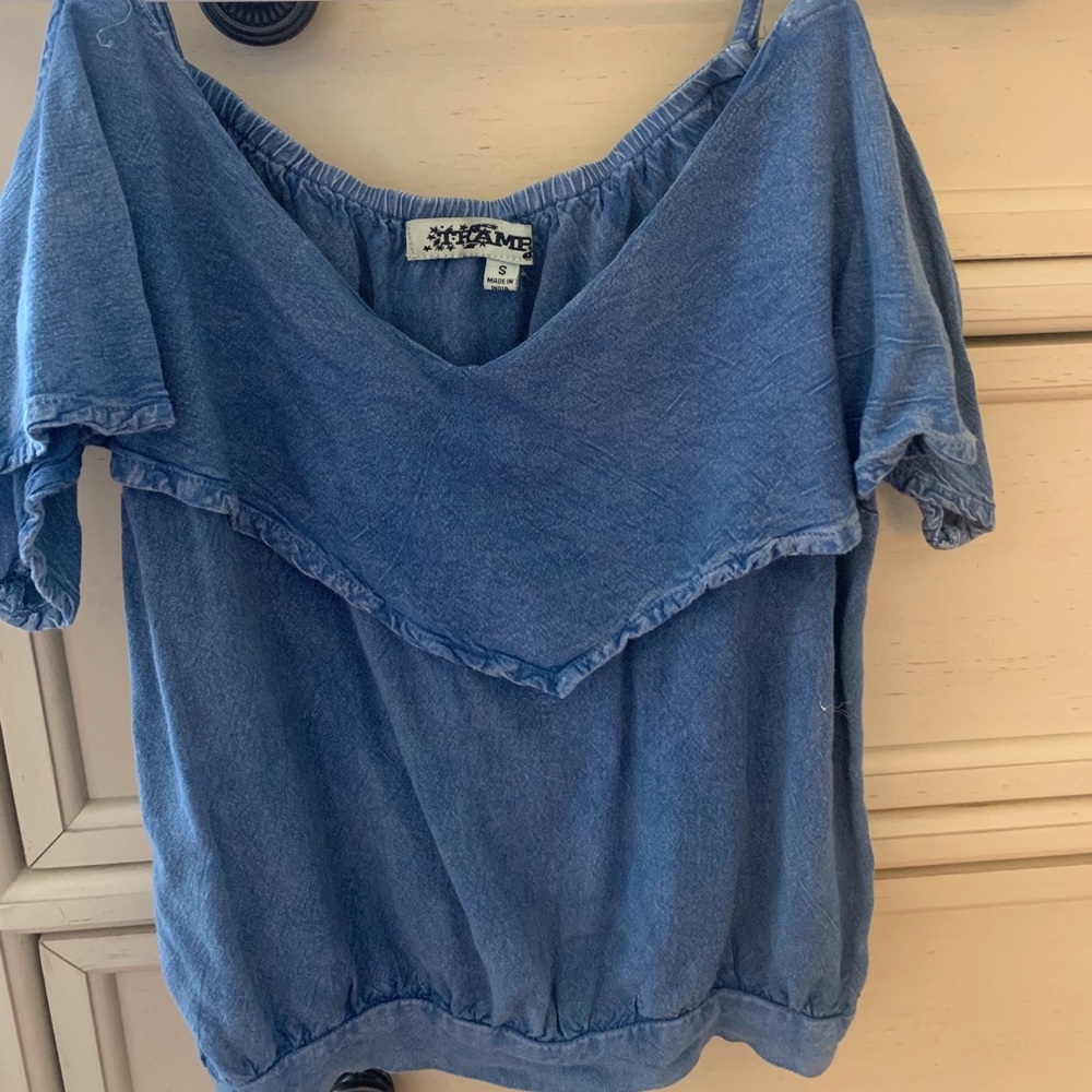 Cold Shoulder Top - Picture 3 of 5
